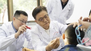 小耳朵等来了春天：公益义诊筛查专家走进安徽安庆